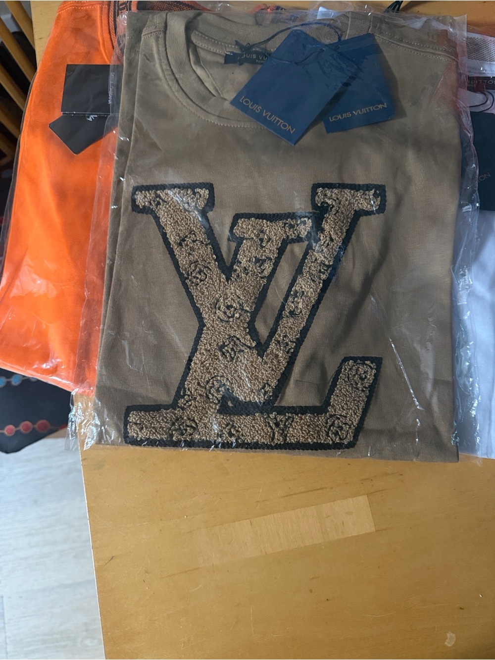 Louis Vuitton Tan/Brown LV Logo Short Sleeve Tee - Picture 5 of 5